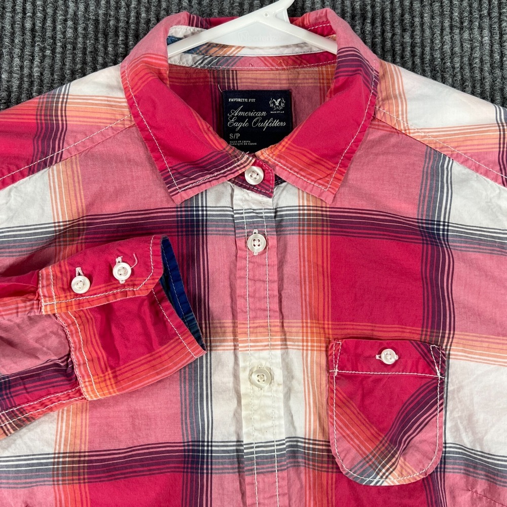 American Eagle Womens Shirt Small‎ Pink Plaid Long Sleeve Button Up Favorite Fit